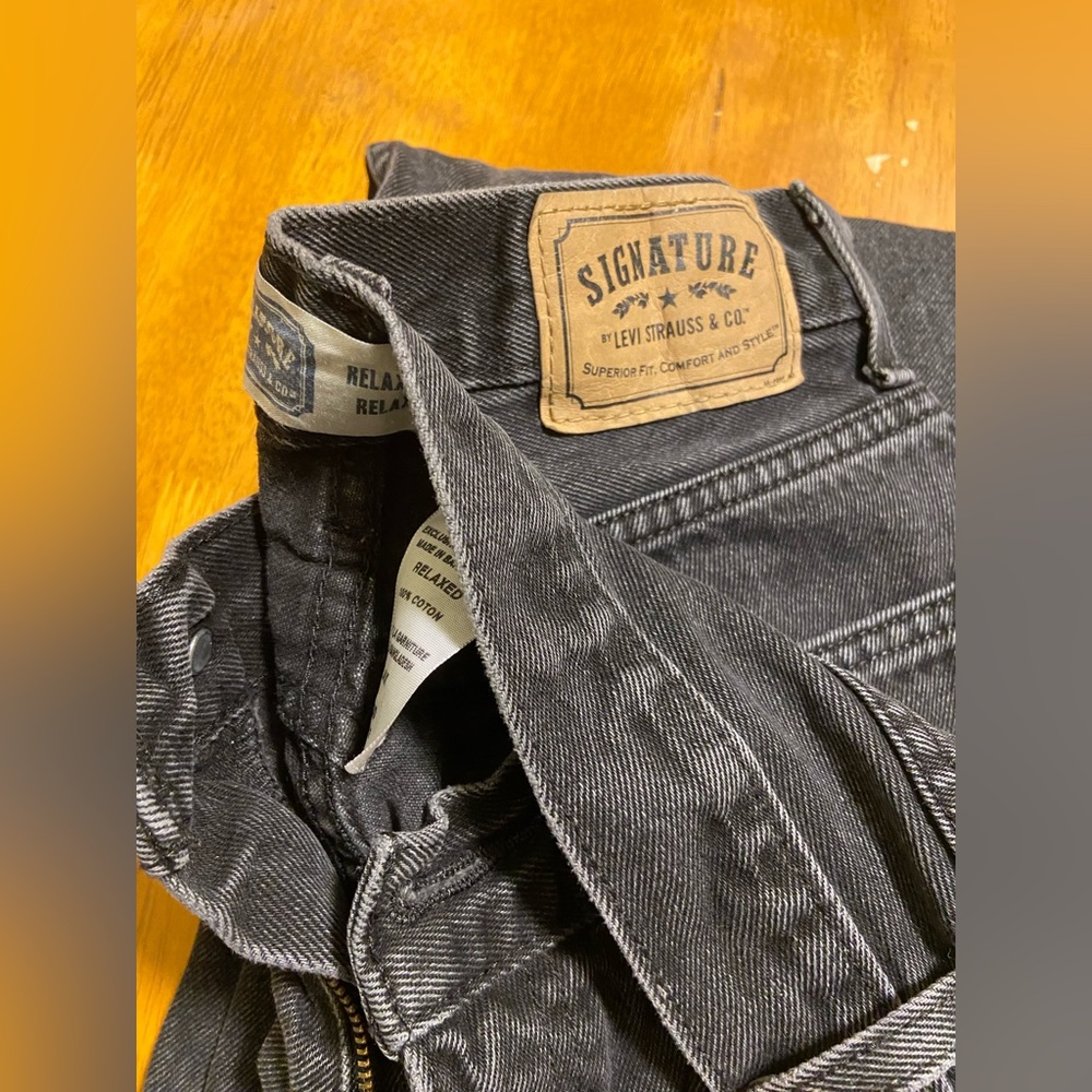 LEVIS jeans